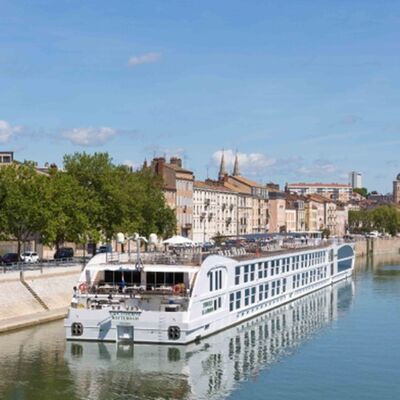 Bild vergr&ouml;&szlig;ern: Kreuzfahrtschiff auf der Saône © Stadtverwaltung Mâcon: G-Fontany