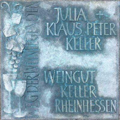 Bild vergr&ouml;&szlig;ern: Weg der Weinlegenden: Julia & Klaus Peter Keller und das Weingut Keller © Martin Zimnol
