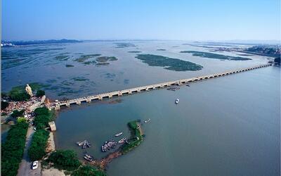 Bild vergrößern: Luoyang Brücke - die älteste Steinbrücke Chinas