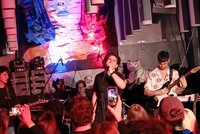 Bild vergr&ouml;&szlig;ern: Kontrast wurde Contest-Sieger in der Kategorie Coversongs