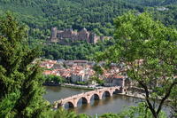Bild vergrößern: Heidelberg -Blick auf die alte Brücke und das Schloss © Heidelberg-Marketing.jpg