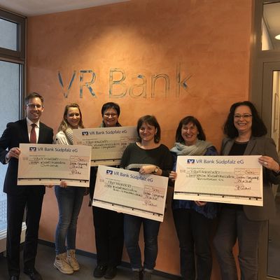 VR Bank Spendenübergabe