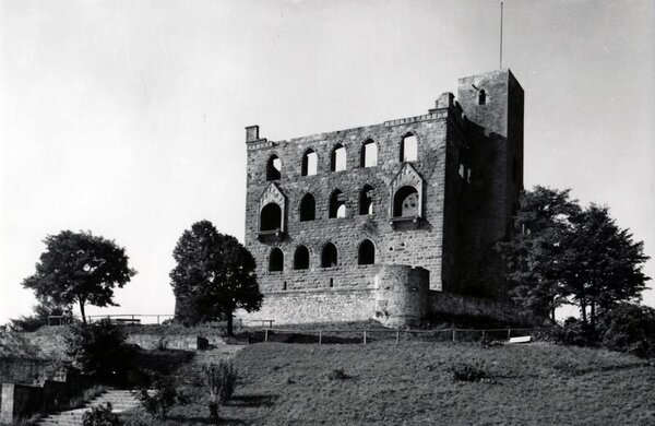 Bild vergr&ouml;&szlig;ern: Hambacher Schloss 1961
