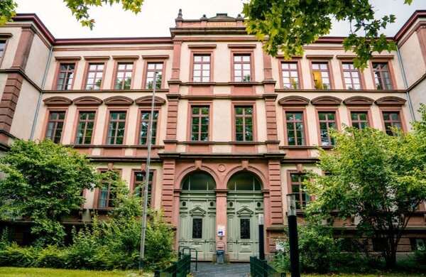 Bild vergr&ouml;&szlig;ern: Volkshochschule Neustadt
