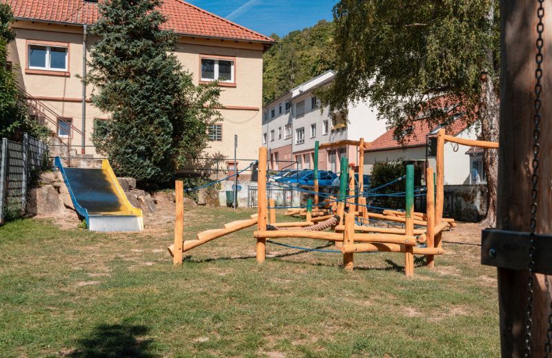 Spielplatz - im Maisental