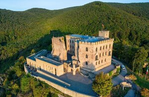 Bild vergr&ouml;&szlig;ern: Hambacher Schloss
