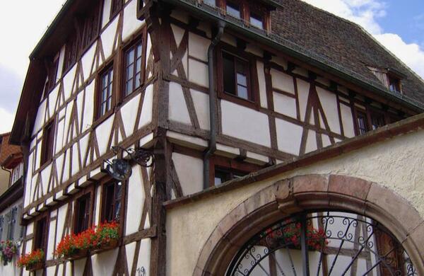 Bild vergr&ouml;&szlig;ern: 192_Fachwerkhaus Neustadt an de Weinstraße