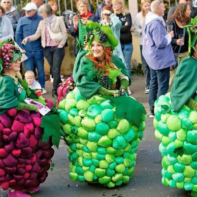 Großer Winzerfestumzug
