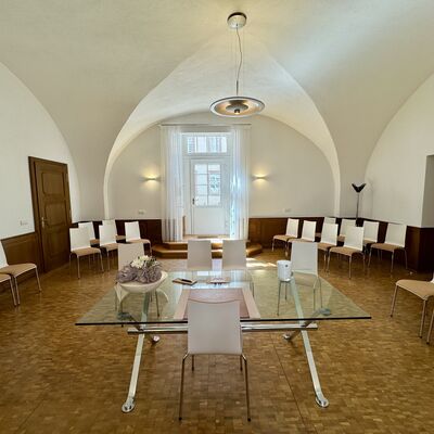 Bild vergr&ouml;&szlig;ern: Trausaal Rathaus 3