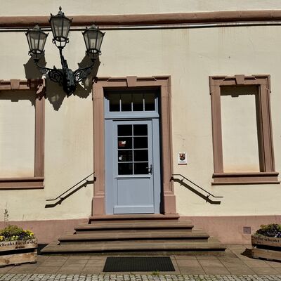 Bild vergr&ouml;&szlig;ern: Trausaal Rathaus 4