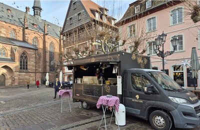 Bild vergr&ouml;&szlig;ern: Neuer Stand auf dem Wochenmarkt - Philip Butter