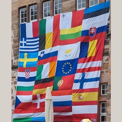 Großflagge