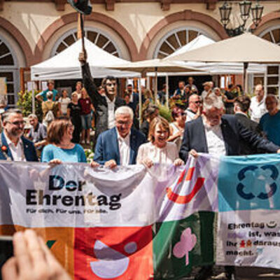 Bild vergr&ouml;&szlig;ern: 1832.Das Fest der Demokratie 2026 in Neustadt an der Weinstraße © Daniel Löwedey