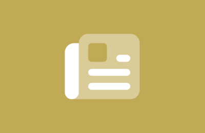 Ein weiß gefärbtes Icon von einer Zeitung mit der Aufschrift "Amtsblatt" auf goldenem Hintergrund.  Das Bild steht symbolisch für Veröffentlichungen aus dem Amtsblatt.