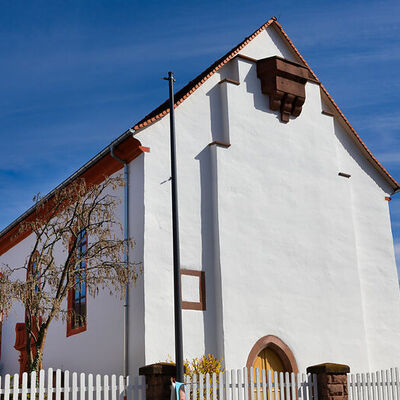 Bild vergr&ouml;&szlig;ern: Alte Winzinger Kirche