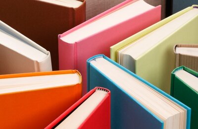 Bild vergr&ouml;&szlig;ern: Bücher