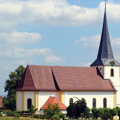 Bild vergr&ouml;&szlig;ern: St. Jakobus-Kirche Hambach