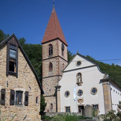 St. Johannes Baptist Kirche in Königsbach