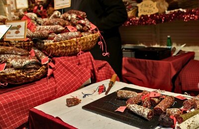 Bild vergrößern: Weihnachtsmarkt der Kunigunde in Neustadt an der Weinstraße