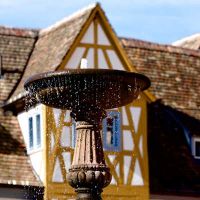 Bild vergr&ouml;&szlig;ern: Fachwerk Marktplatz