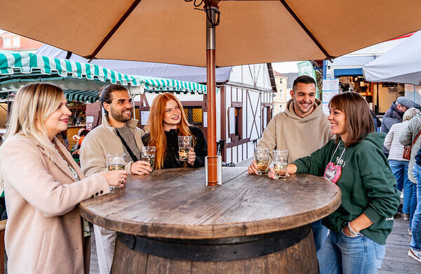 Bild vergrößern: Deutsches Weinlesefest - das Winzerdorf Haiselscher 